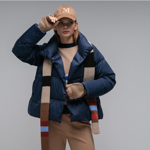 SOLD   Max Mara Weekend Ragno blue quilted down jacket size 12 - Picture 1 of 9